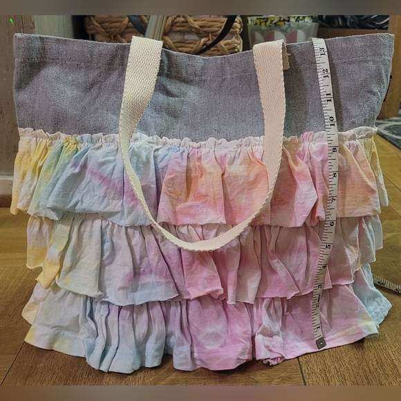 Colorful Ruffled Tote Bag - Picture 1 of 6